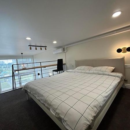 Stylish&Cozy Loft Zuvedra Near City Center Vilnius Ngoại thất bức ảnh